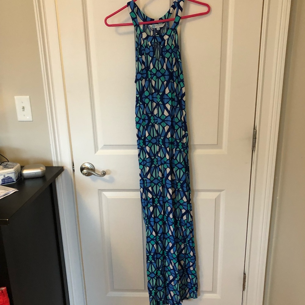 Maxi dress with tie on waist, size medium